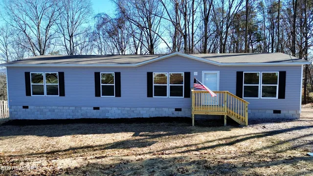 $235,000 | 478 Skyline Drive, Harriman, TN 37748