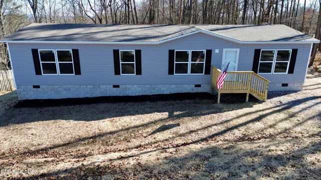 $235,000 | 478 Skyline Drive, Harriman, TN 37748