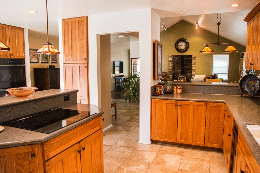 8056 Gold Run Road Redding, CA 96001 - Photo 13 of 42 Kitchen