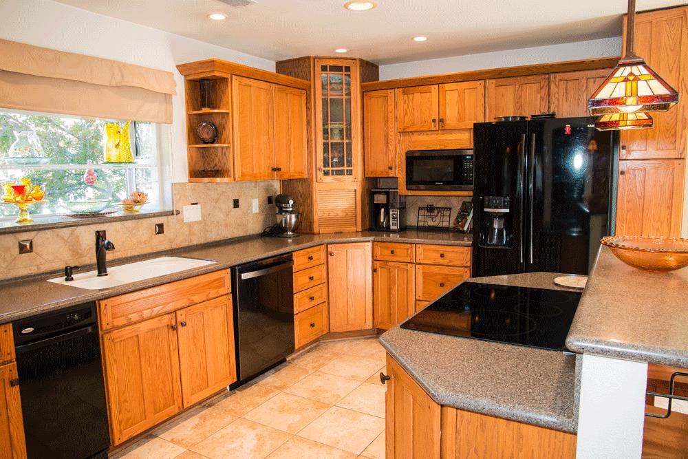 8056 Gold Run Road Redding, CA 96001 - Photo 14 of 42 Kitchen