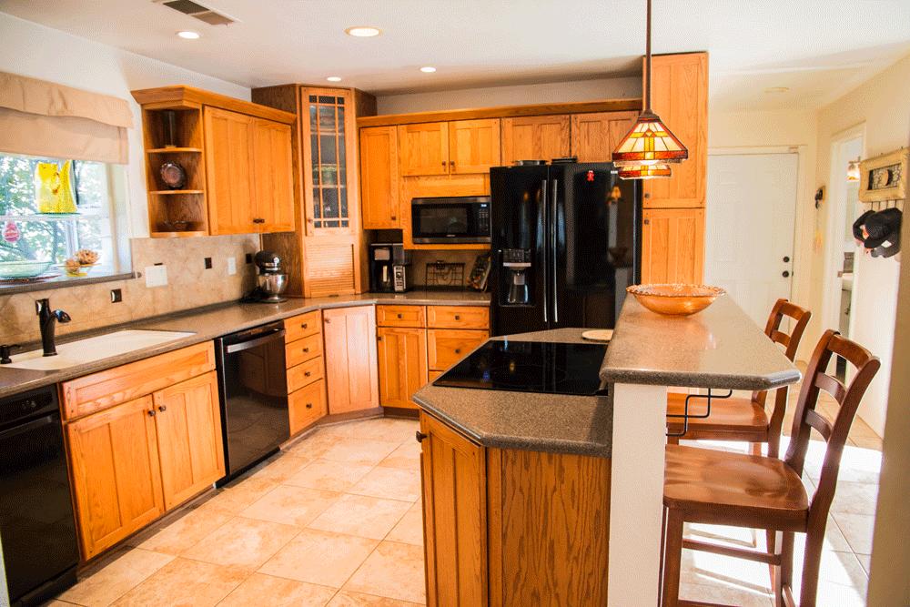 8056 Gold Run Road Redding, CA 96001 - Photo 15 of 42 Kitchen