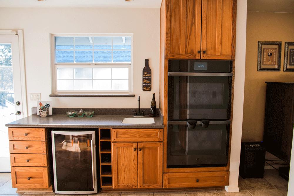 8056 Gold Run Road Redding, CA 96001 - Photo 17 of 42 Wet bar