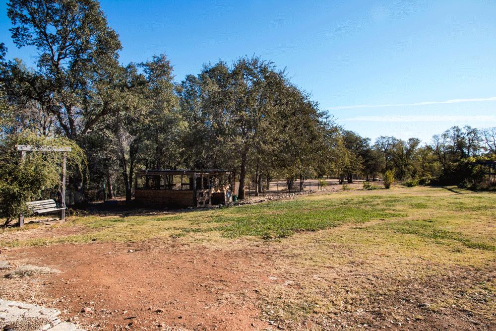 8056 Gold Run Road Redding, CA 96001 - Photo 37 of 42 Property