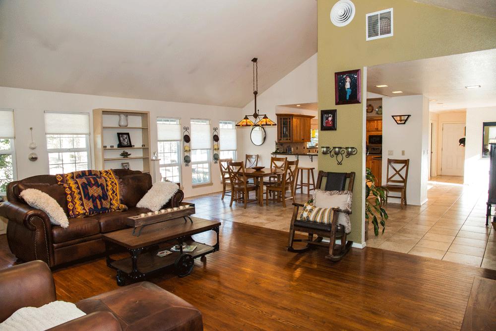 8056 Gold Run Road Redding, CA 96001 - Photo 9 of 42 LV