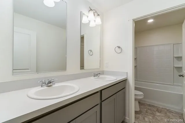 $519,995 | 780 North Deer Pk Street, Watkins, CO 80137