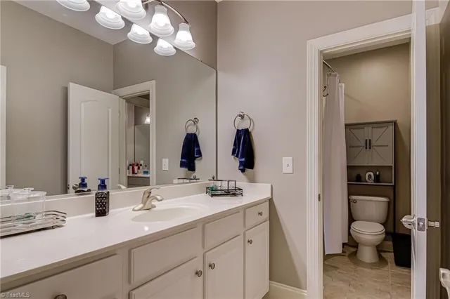 $674,885 | 8449 Alice Player Drive, Oak Ridge, NC 27310