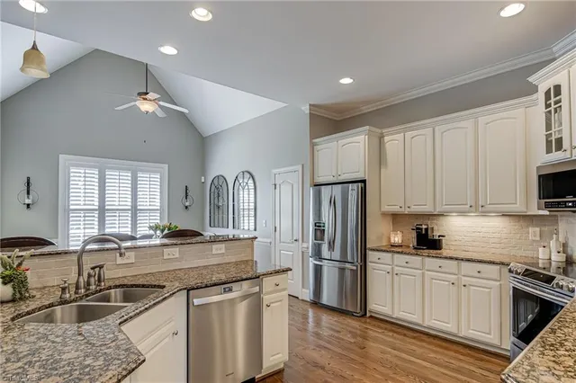 $674,885 | 8449 Alice Player Drive, Oak Ridge, NC 27310