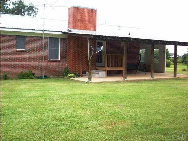 207 Green Acres Road Atmore, AL 36502 - Photo 5 of 21