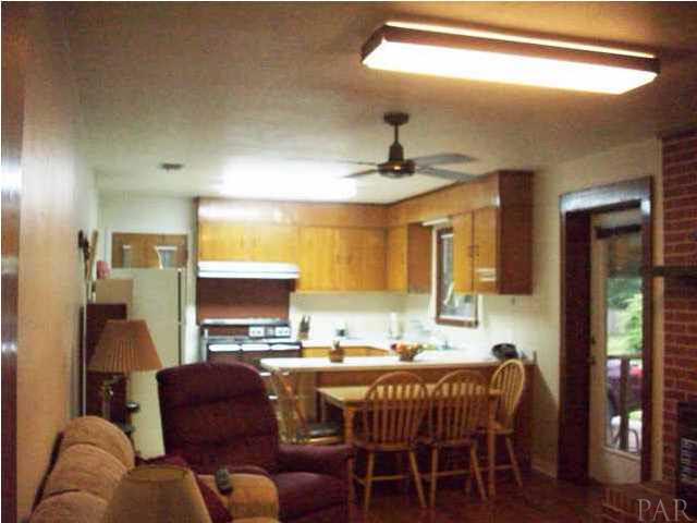 207 Green Acres Road Atmore, AL 36502 - Photo 9 of 21