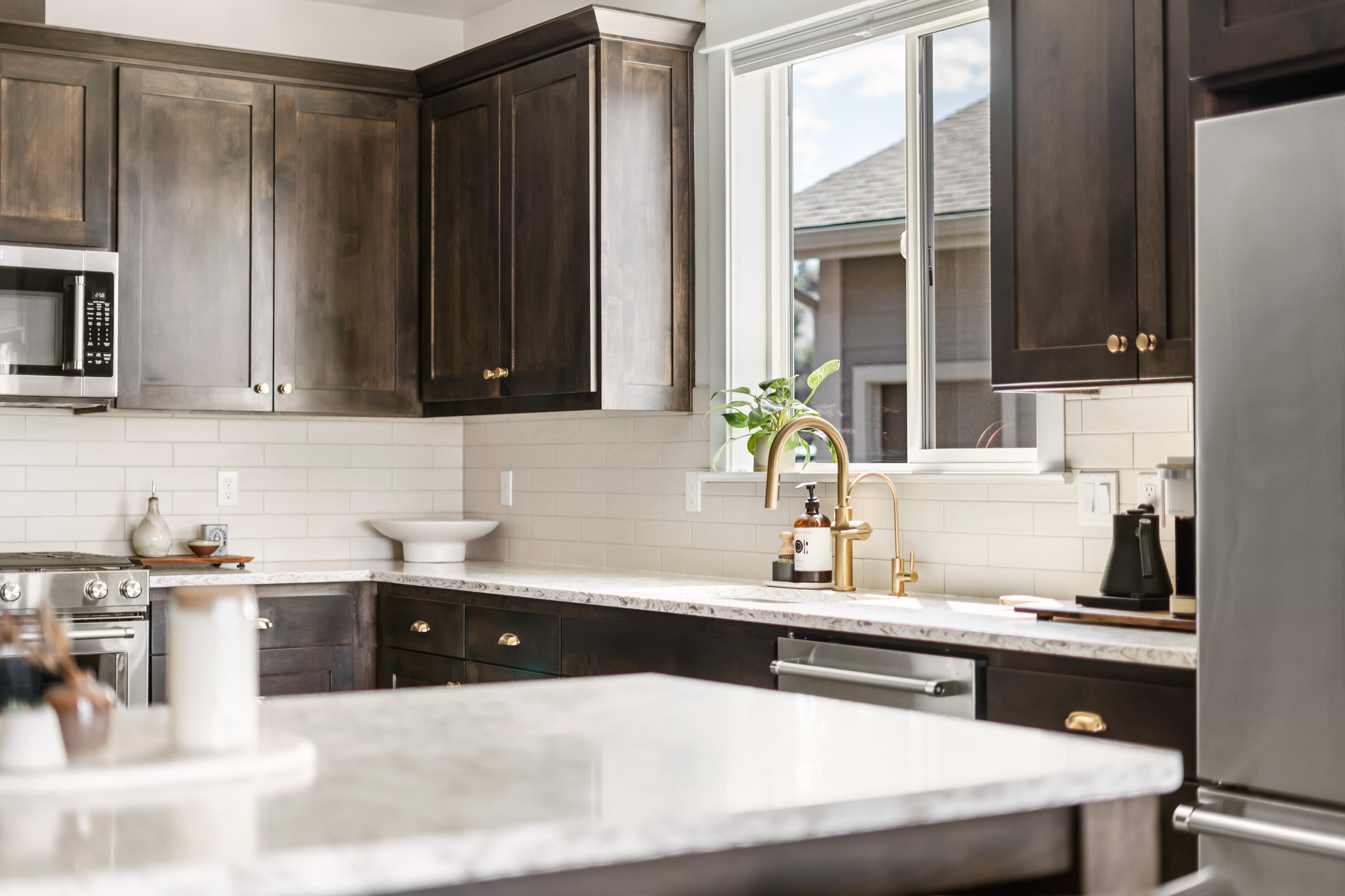 2608 Northwest Compass Corner Loop Bend, OR 97703 - Photo 20 of 56 44-Kitchen