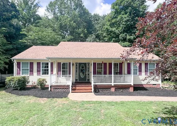 $359,900 | 21330 Bailey Lane, Amelia Court House, VA 23002