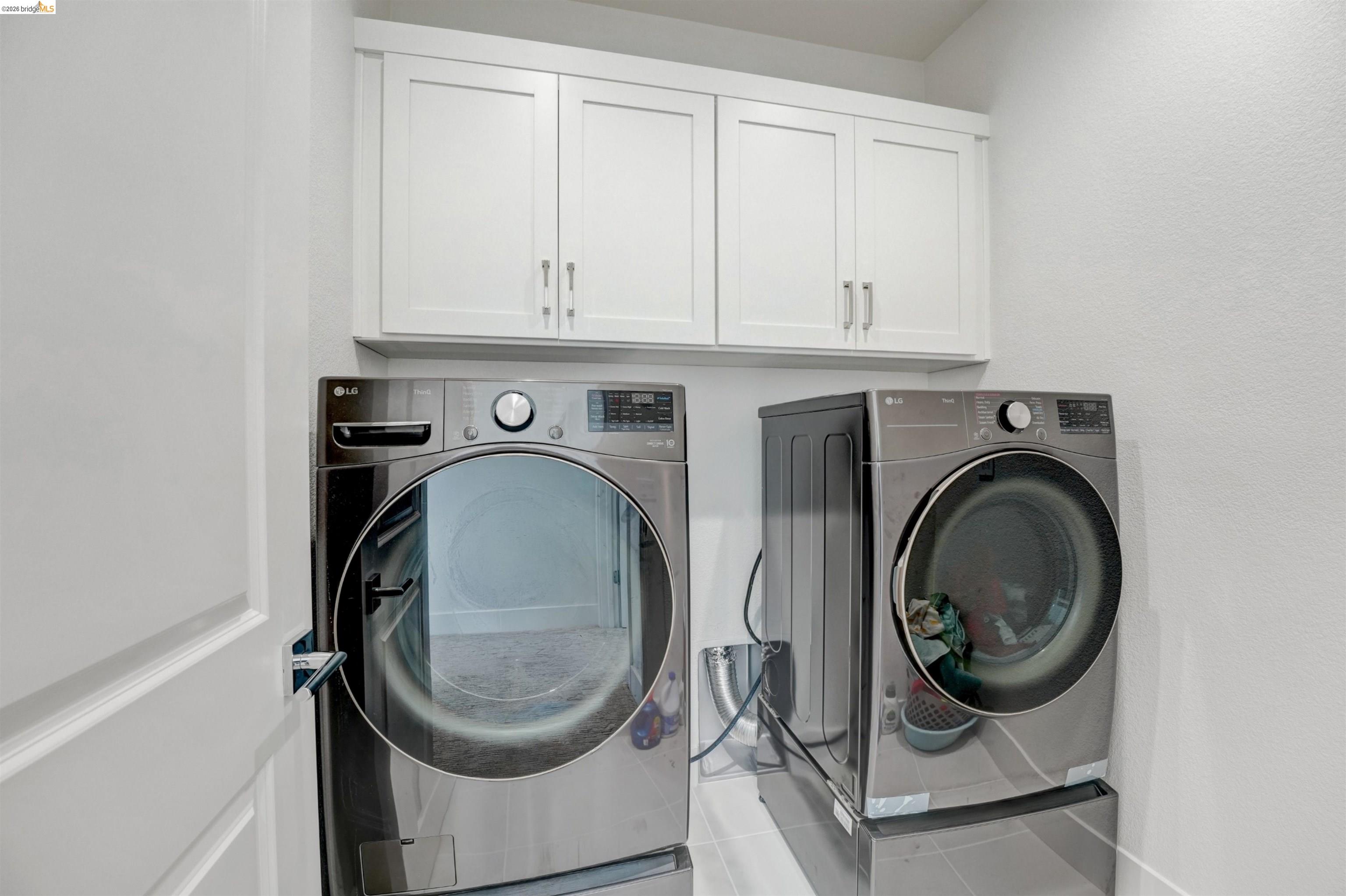 7101 Melon Court San Ramon, CA 94583 - Photo 33 of 58 a utility room with dryer and washer