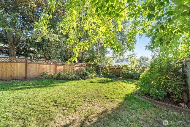 $329,900 | 220 South Roosevelt Street, Walla Walla, WA 99362