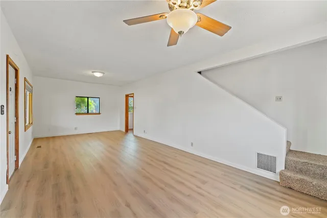 $329,900 | 220 South Roosevelt Street, Walla Walla, WA 99362