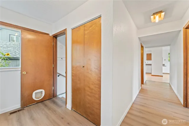 $329,900 | 220 South Roosevelt Street, Walla Walla, WA 99362