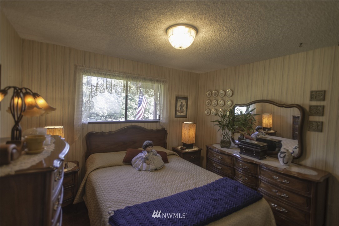 2427 Vining Street Bellingham, WA 98229 - Photo 13 of 24 Gallery Image 13