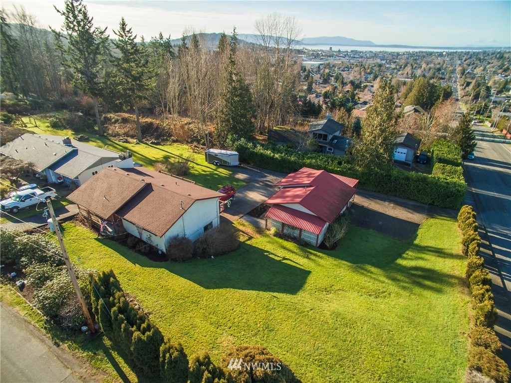2427 Vining Street Bellingham, WA 98229 - Photo 3 of 24 Gallery Image 3