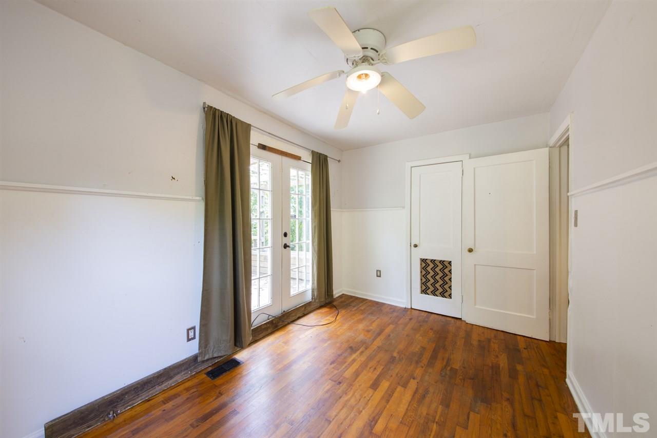 2717 Springhill Avenue Raleigh, NC 27603 - Photo 17 of 24