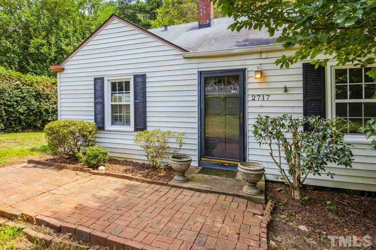 2717 Springhill Avenue Raleigh, NC 27603 - Photo 3 of 24