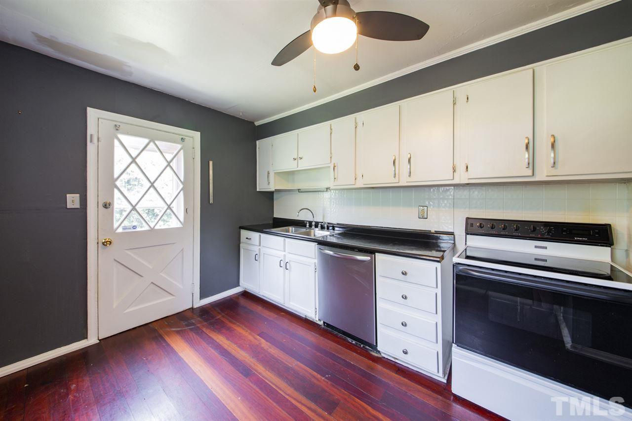 2717 Springhill Avenue Raleigh, NC 27603 - Photo 7 of 24