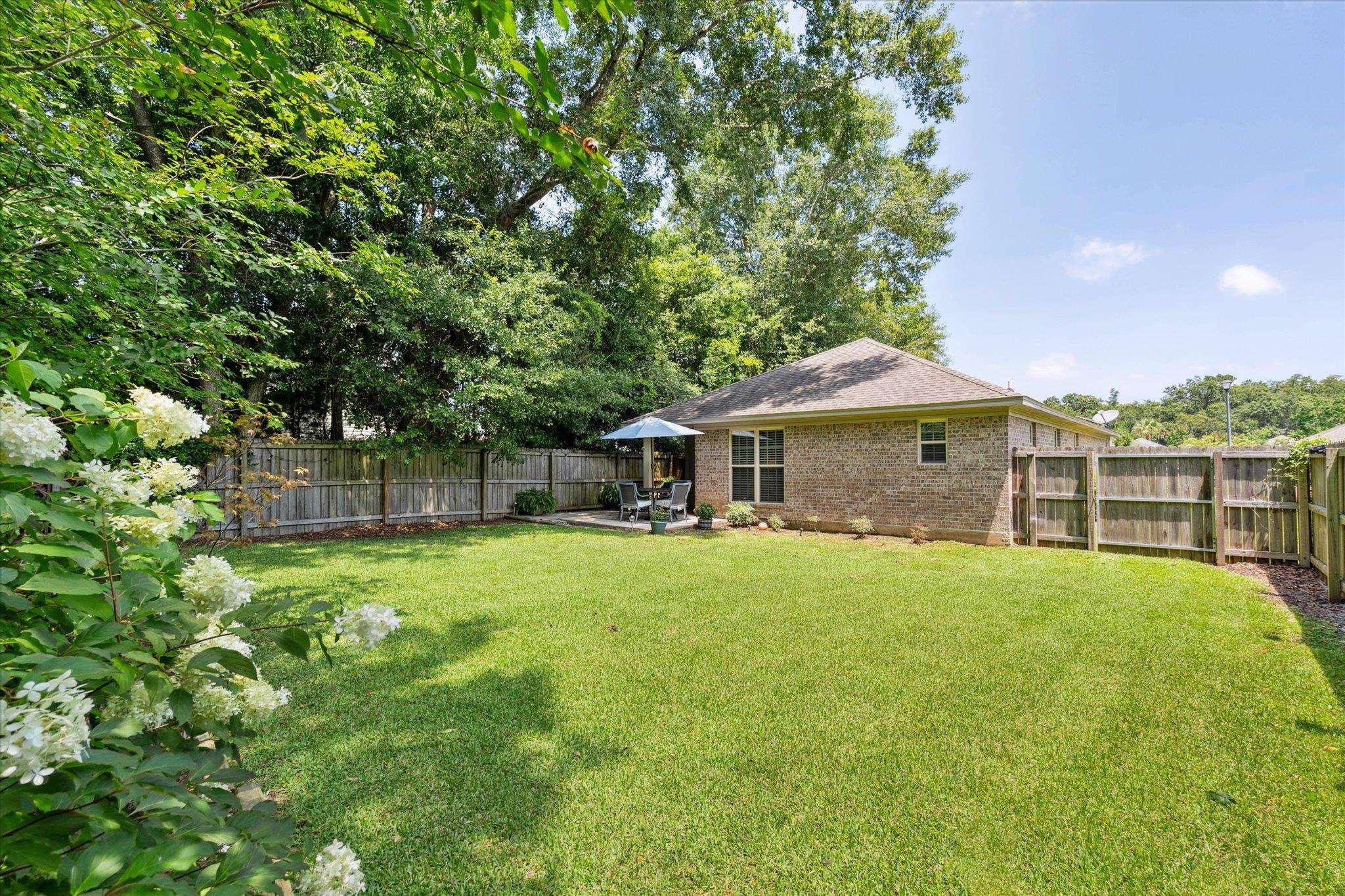 16096 Hoiles Avenue Silverhill, AL 36576 - Photo 5 of 20 Yard