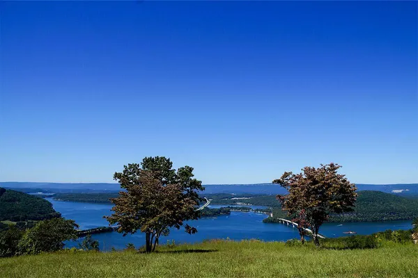 $1,400,000 | 0 Yaki Point, Guild, TN 37340