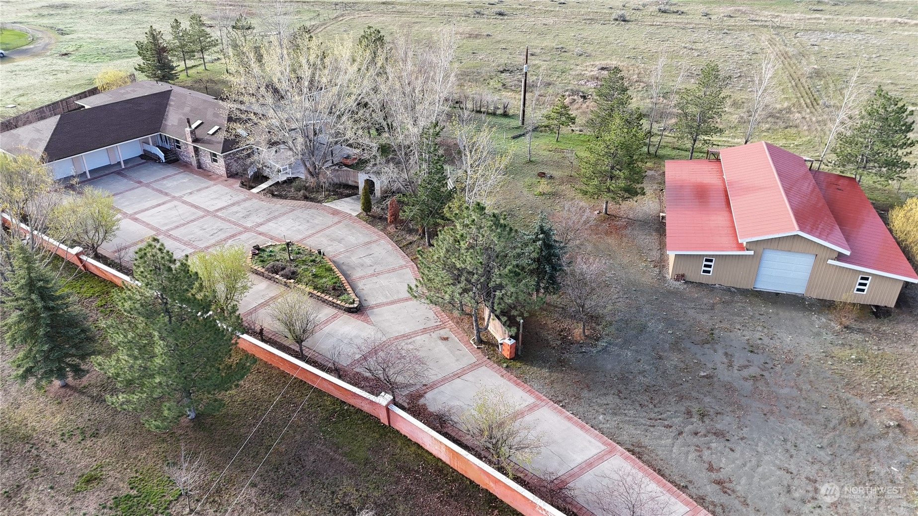 17 Horse Spring Coulee Road Tonasket, WA 98855 - Photo 1 of 29 Gallery Image 1