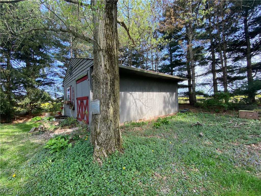 43351 Kipton Nickle Plate Road Lagrange, OH 44050 - Photo 14 of 15
