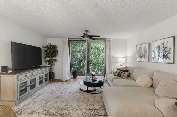 $349,900 | 1100 Scotia Drive, Unit 104, Hypoluxo, FL 33462