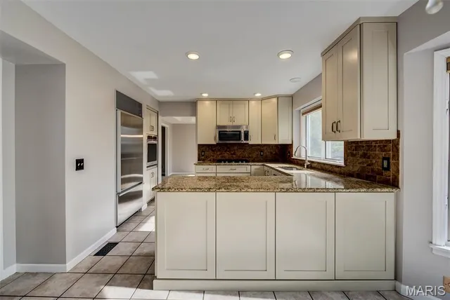 $415,000 | 312 Laramie Drive, St. Charles, MO 63304