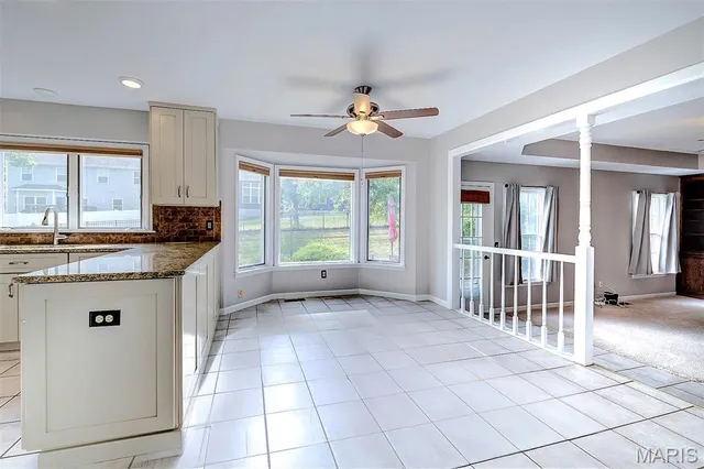 $425,000 | 312 Laramie Drive, St. Charles, MO 63304