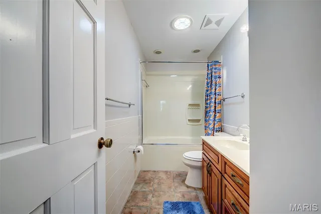 $415,000 | 312 Laramie Drive, St. Charles, MO 63304