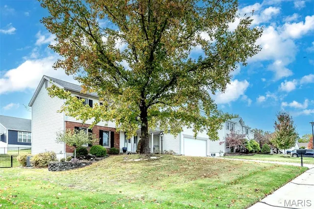 $425,000 | 312 Laramie Drive, St. Charles, MO 63304