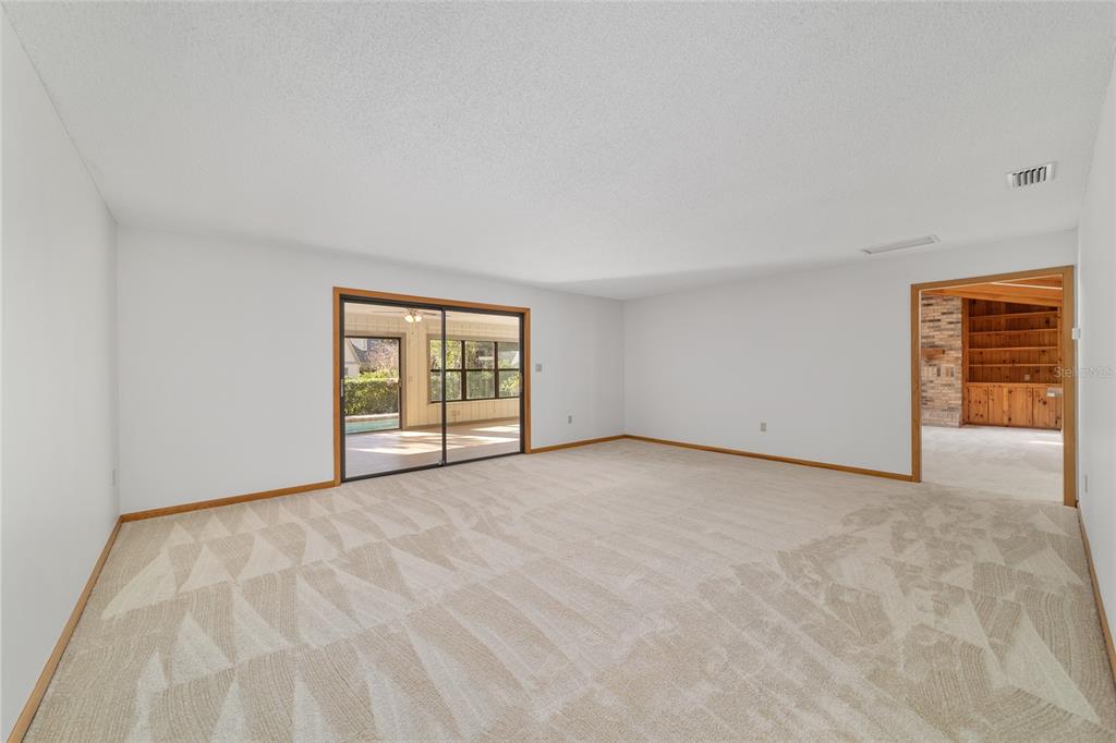 2416 Southeast 15th Street Ocala, FL 34471 - Photo 12 of 98