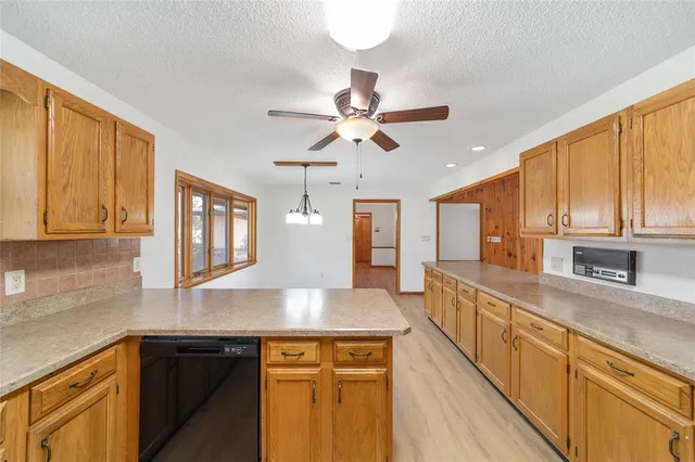 $622,400 | 2416 Southeast 15th Street, Ocala, FL 34471