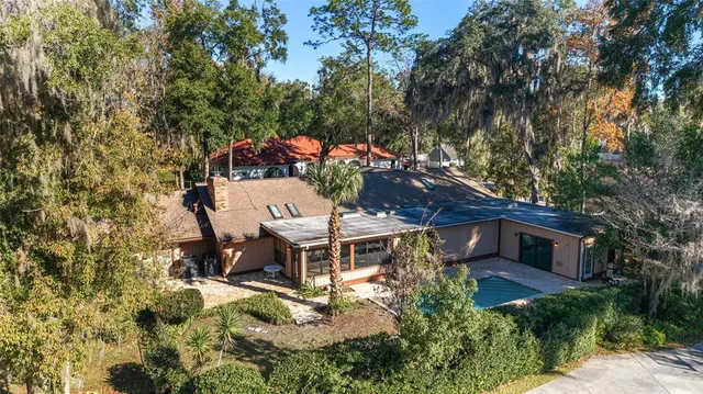 $622,400 | 2416 Southeast 15th Street, Ocala, FL 34471