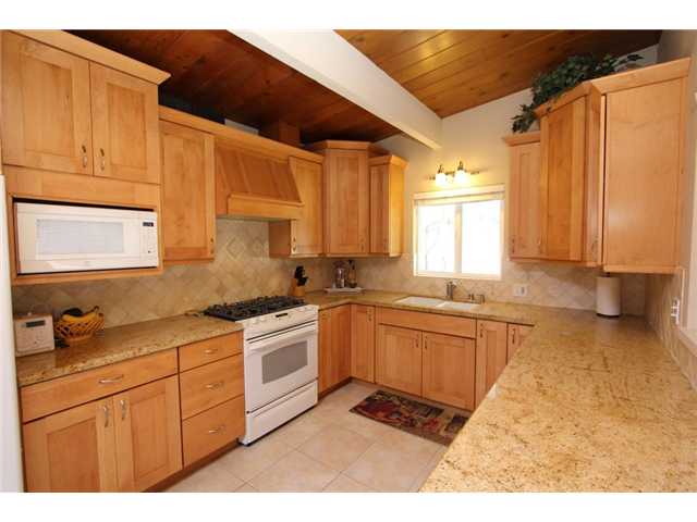 721 Saxony Road Encinitas, CA 92024 - Photo 3 of 25