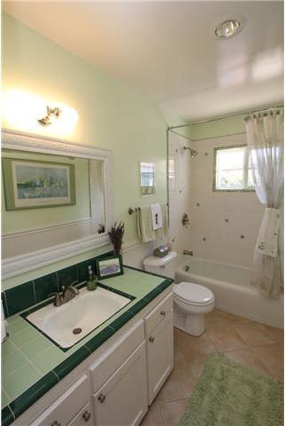 721 Saxony Road Encinitas, CA 92024 - Photo 8 of 25