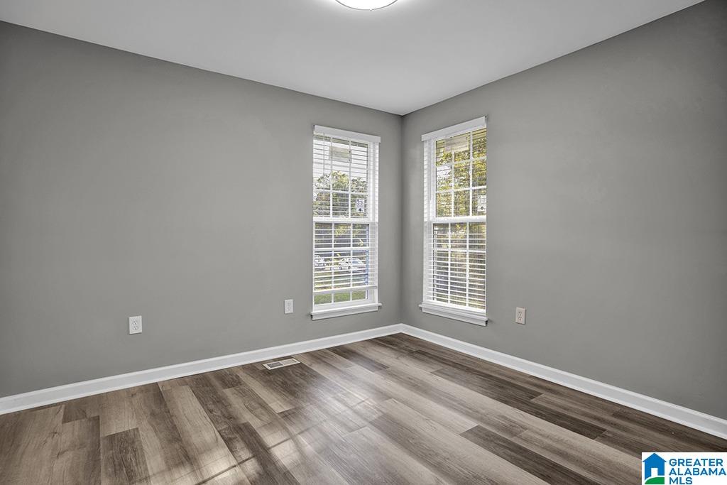 945 9th Street Pleasant Grove, AL 35127 - Photo 4 of 21