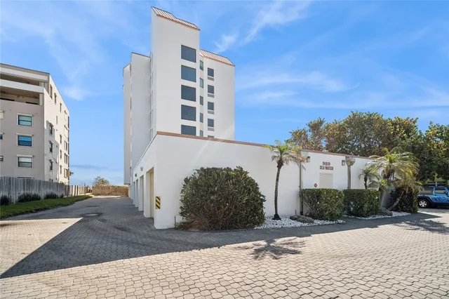 $1,099,990 | 989 North Hwy A1A, Unit 5, Indialantic, FL 32903