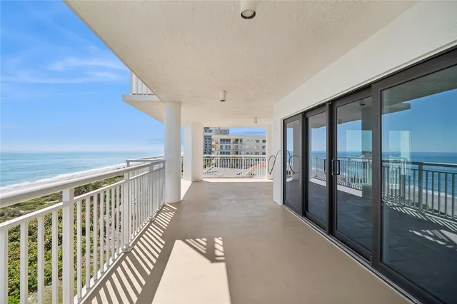 $1,099,990 | 989 North Hwy A1A, Unit 5, Indialantic, FL 32903