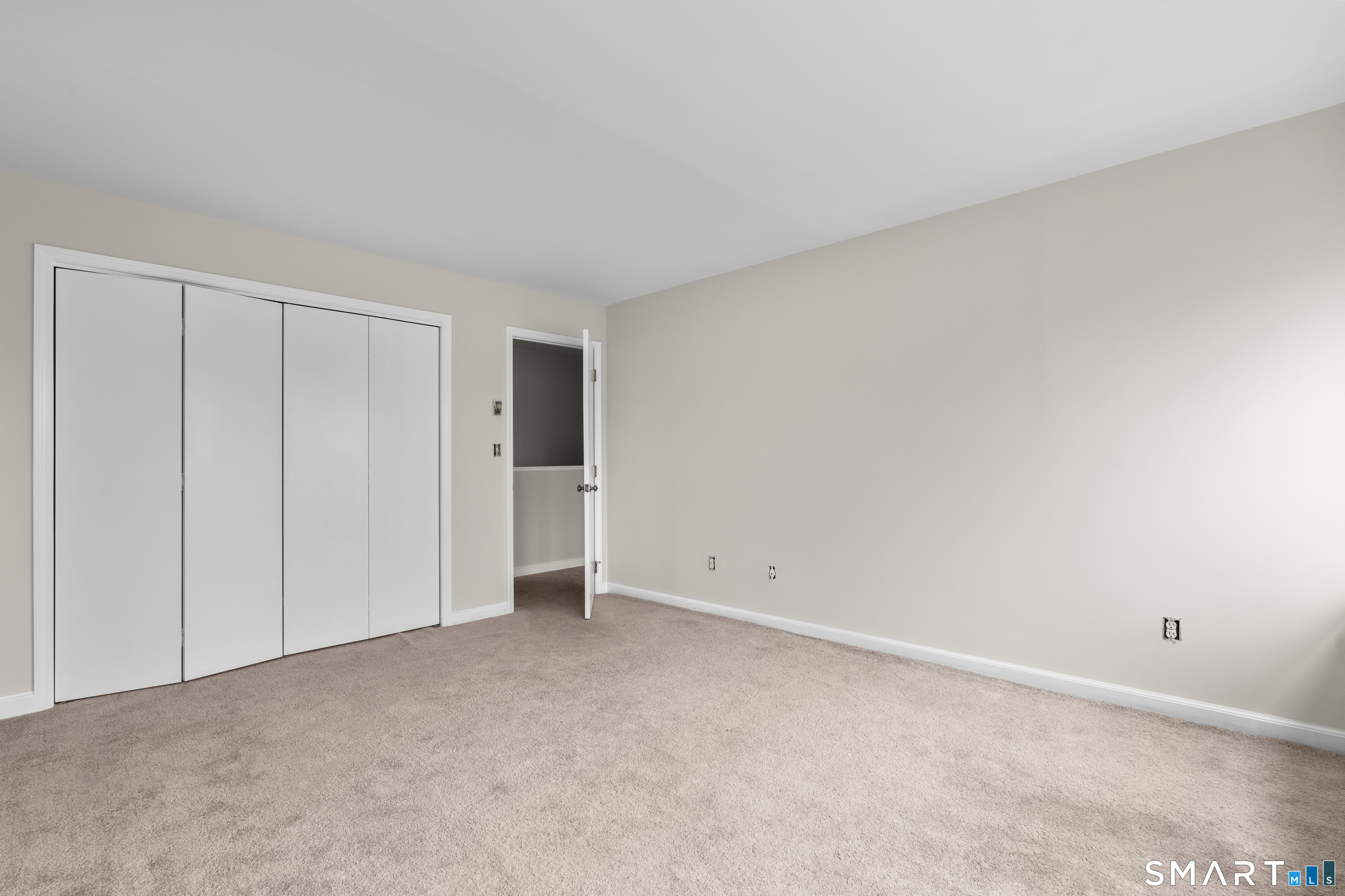 201 College Street, Unit 5 Middletown, CT 06457 - Photo 15 of 30 a view of an empty room
