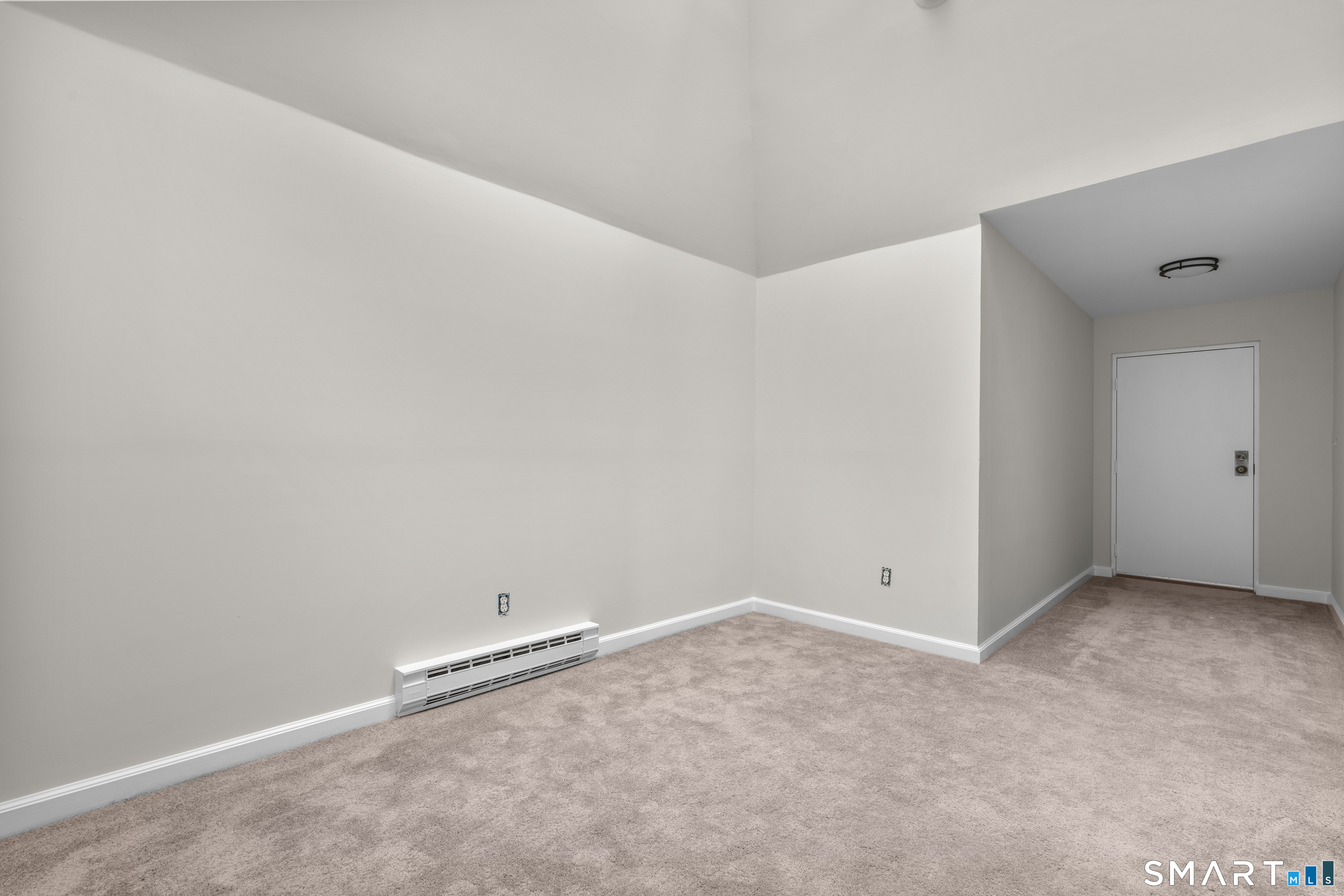 201 College Street, Unit 5 Middletown, CT 06457 - Photo 25 of 30 a view of an empty room