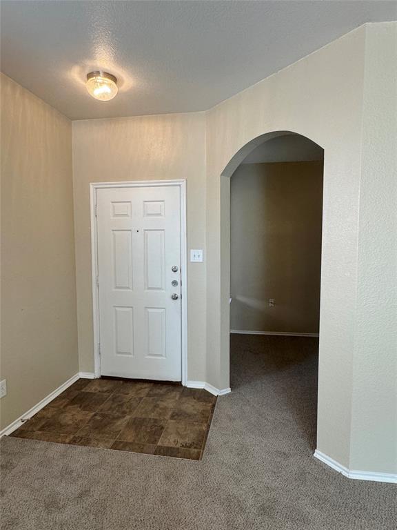 2146 Stonebrook Lane Mesquite, TX 75181 - Photo 2 of 14