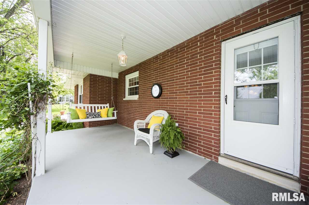 1404 Westgate Road Washington, IL 61571 - Photo 34 of 36 Gallery Image 34