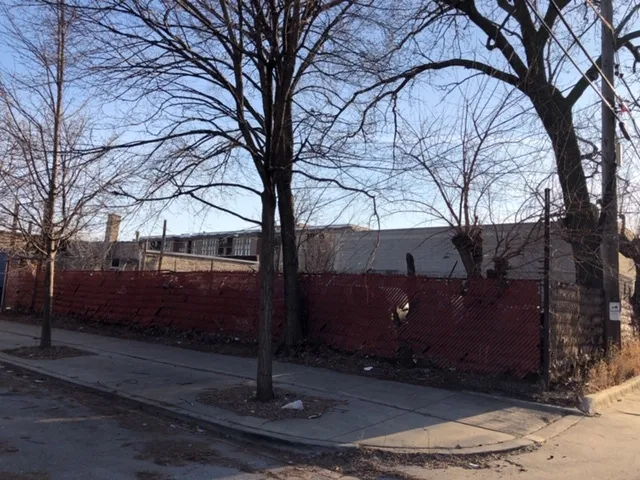 $672,500 | 835 West 35th Street, Chicago, IL 60609