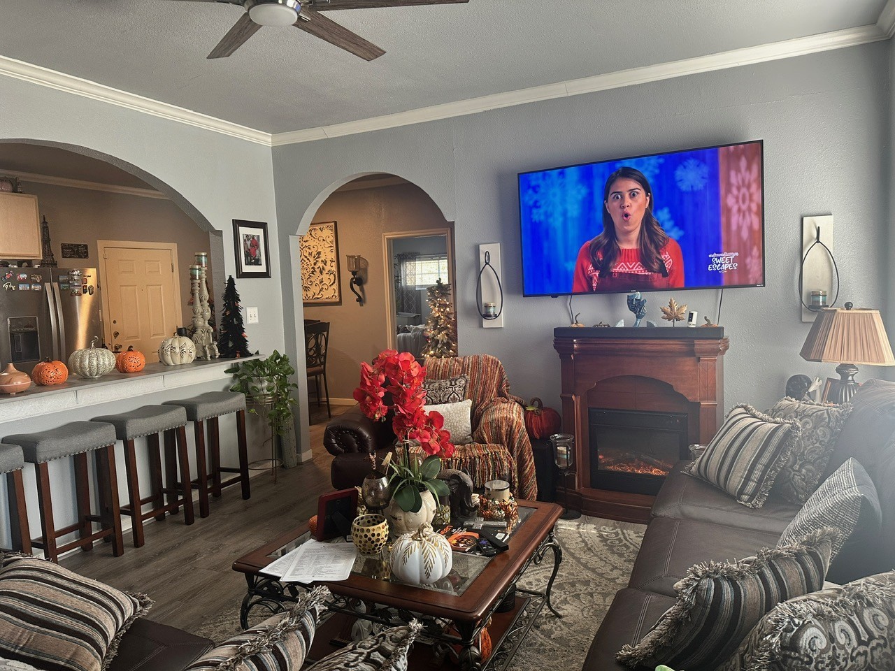 109 Foreman Trinity, TX 75862 - Photo 3 of 17 a living room with furniture and a fireplace