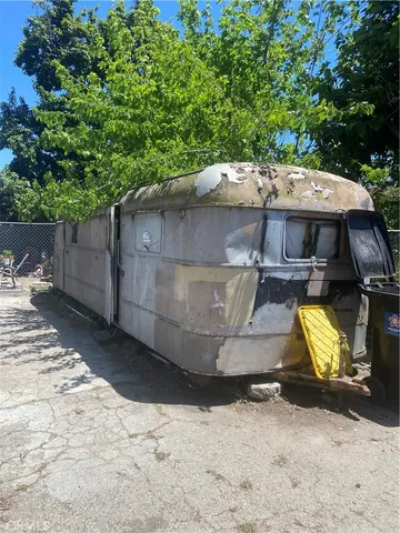 $450,000 | 12116 South Willowbrook Avenue, Compton, CA 90222