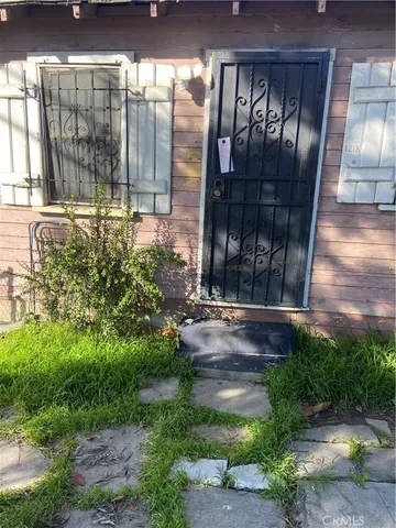 $450,000 | 12116 South Willowbrook Avenue, Compton, CA 90222