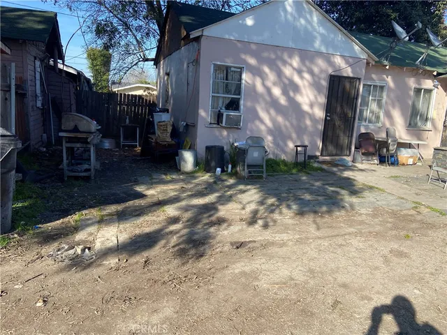 $450,000 | 12116 South Willowbrook Avenue, Compton, CA 90222